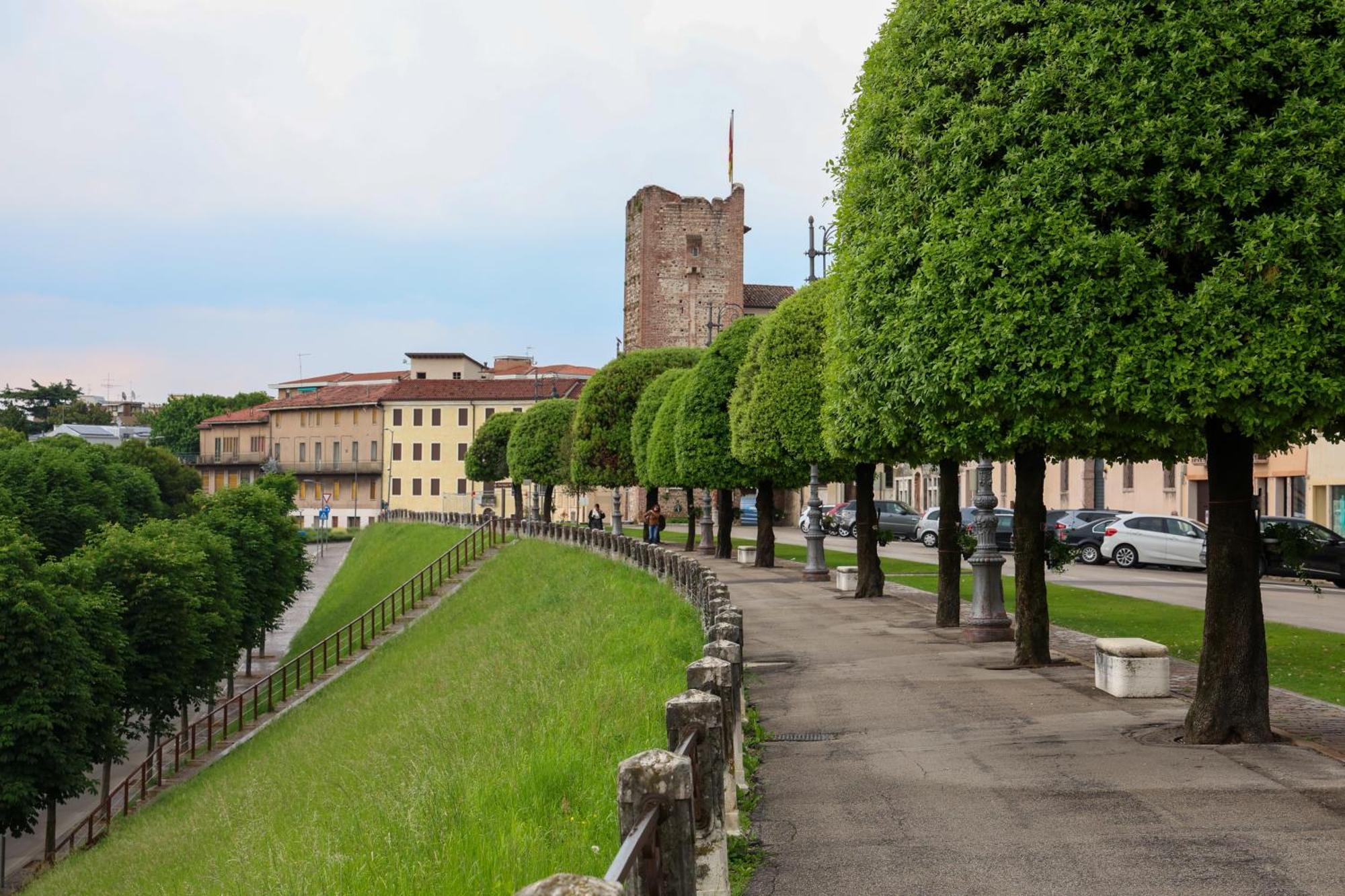 Cindy House - Centro Storico Leilighet Bassano del Grappa Eksteriør bilde